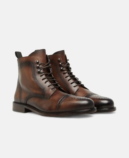 Schnürstiefeletten
