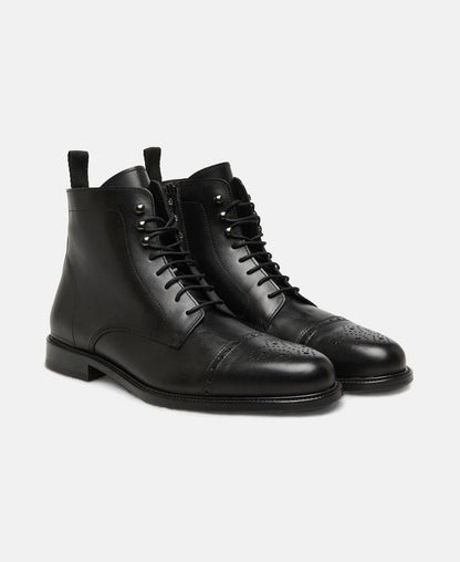 Schnürstiefeletten