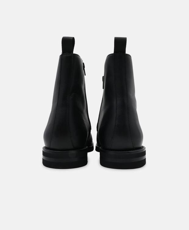 Schnürstiefeletten