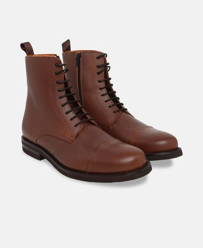 Schnürstiefeletten