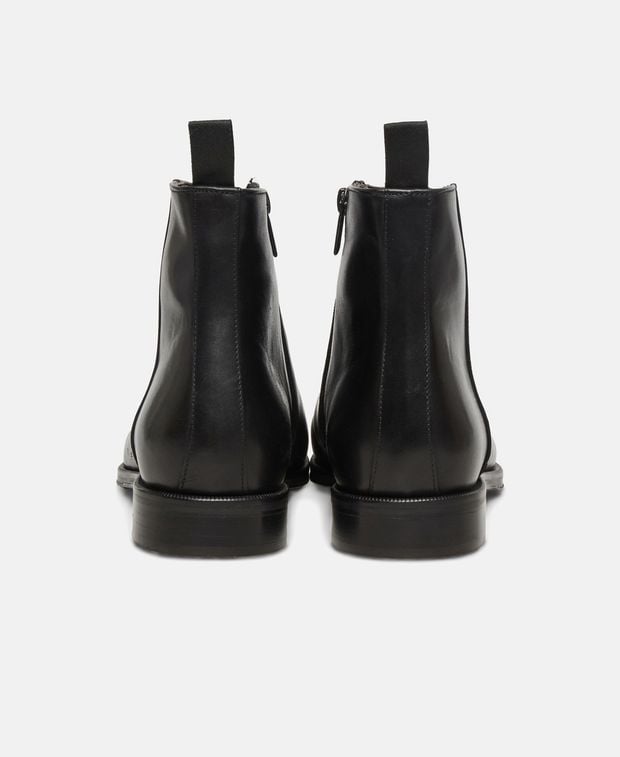 Chelsea Boots