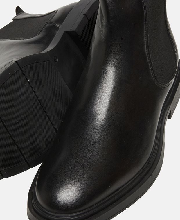 Chelsea Boots