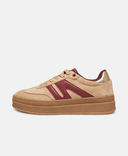 Sneaker