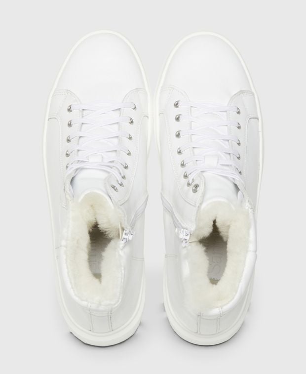 Sneaker