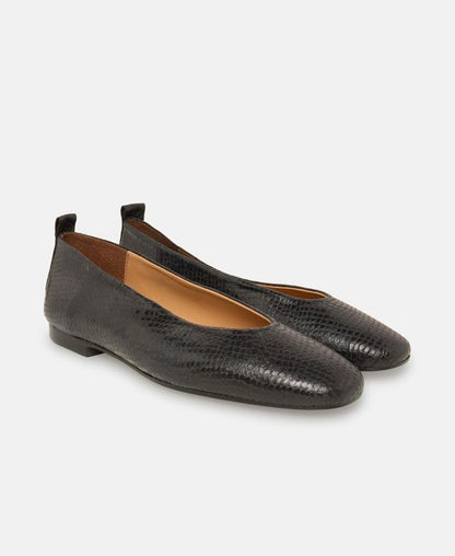 Ballerinas Schlange