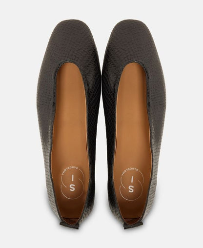 Ballerinas Schlange