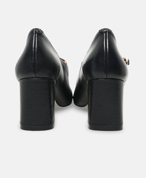 Mary Jane Pumps