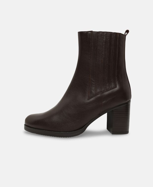 Chelsea Boots