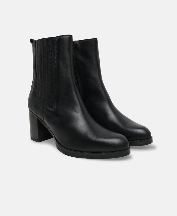 Chelsea Boots