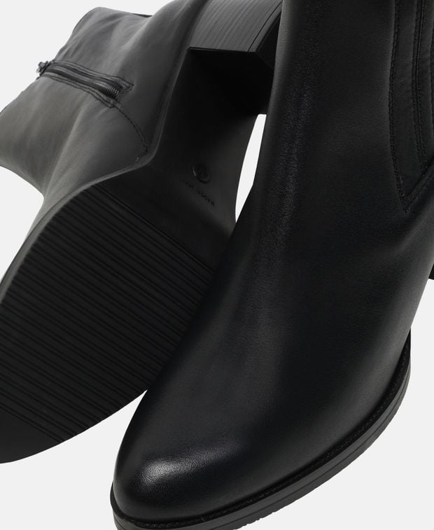 Chelsea Boots