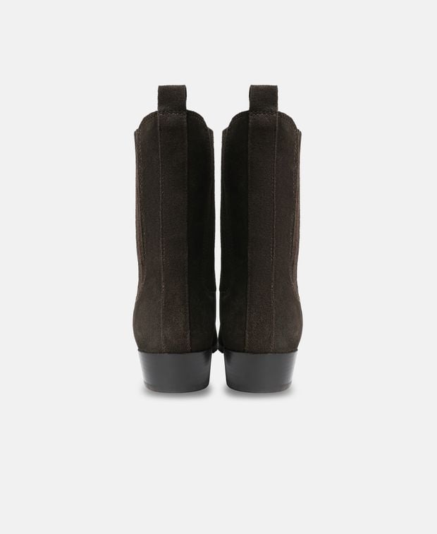 Chelsea Boots