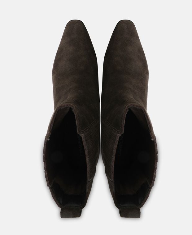 Chelsea Boots