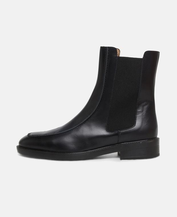 Chelsea Boots