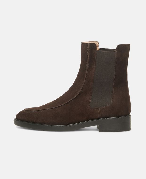 Chelsea Boots