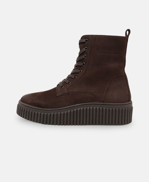 Schnürstiefeletten