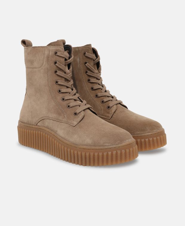 Schnürstiefeletten