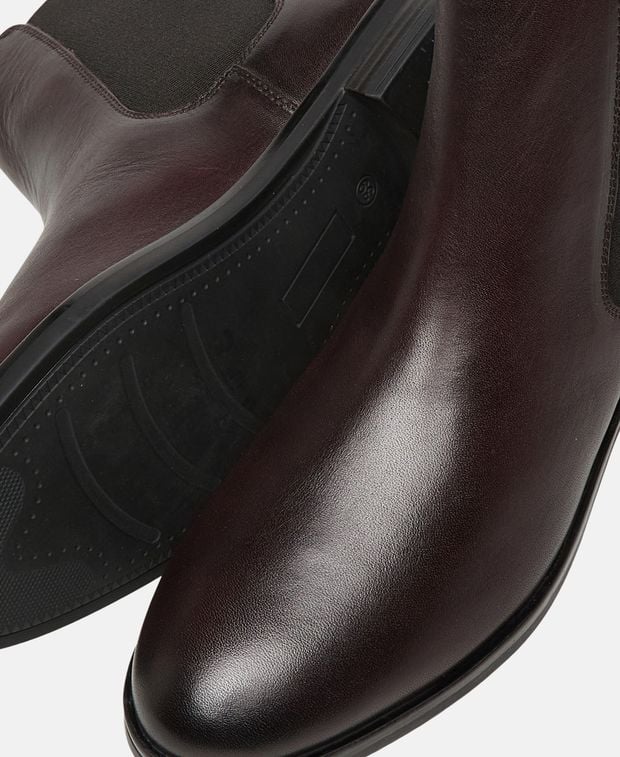 Chelsea Boots