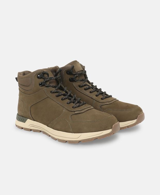 Schnürboots