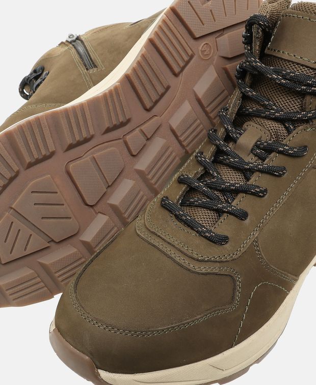 Schnürboots