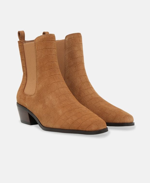 Chelsea Boots