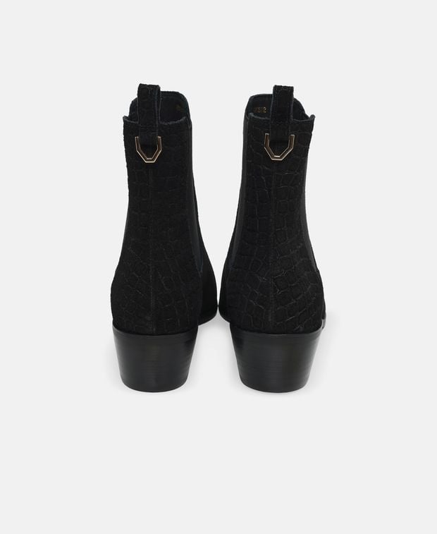 Chelsea Boots
