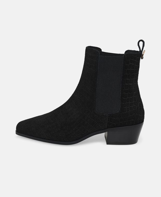 Chelsea Boots
