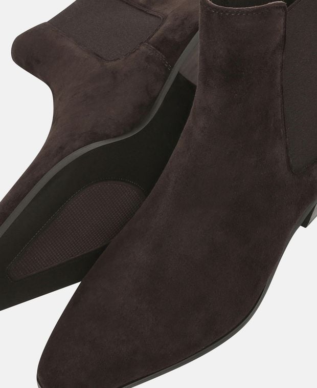 Chelsea Boots