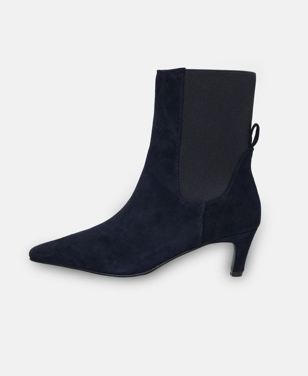 Chelsea Boots