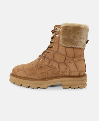 Schnürstiefeletten