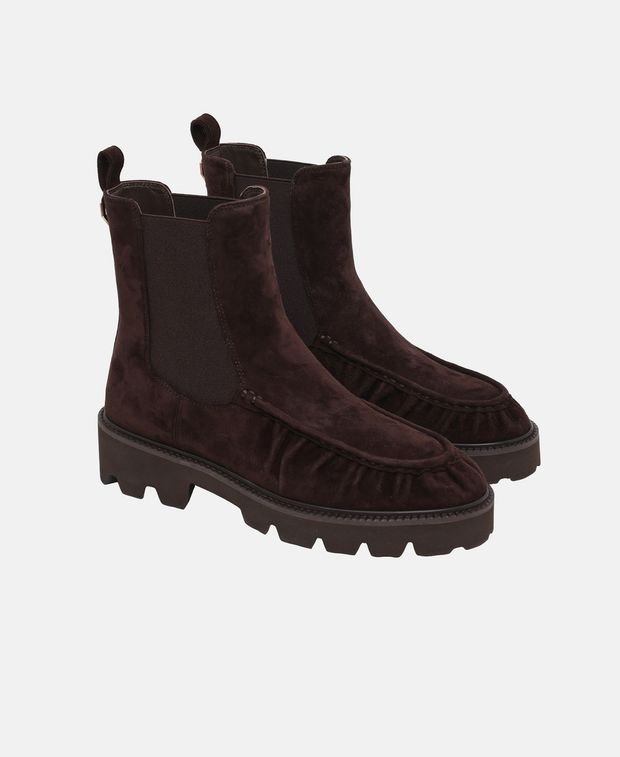 Chelsea Boots