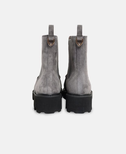 Chelsea Boots