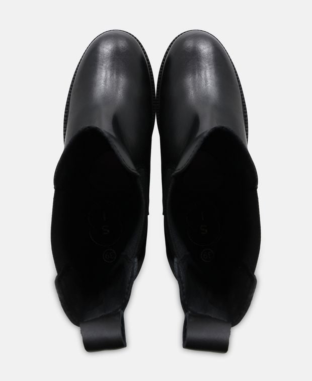 Chelsea Boots