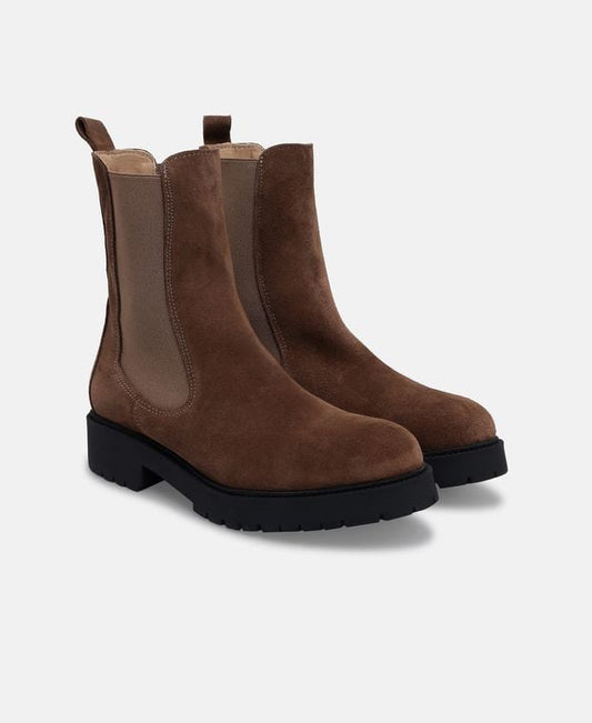 Chelsea Boots