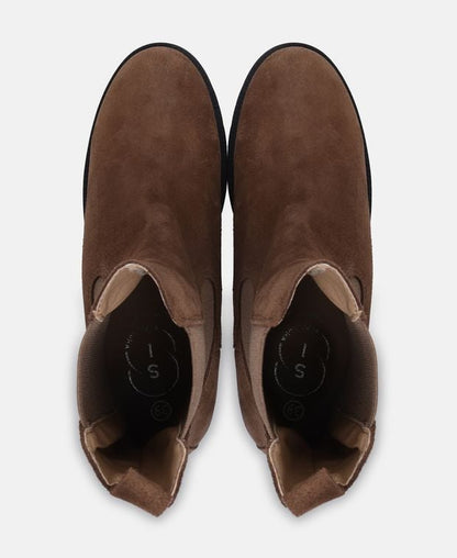 Chelsea Boots