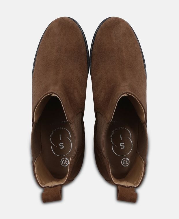 Chelsea Boots
