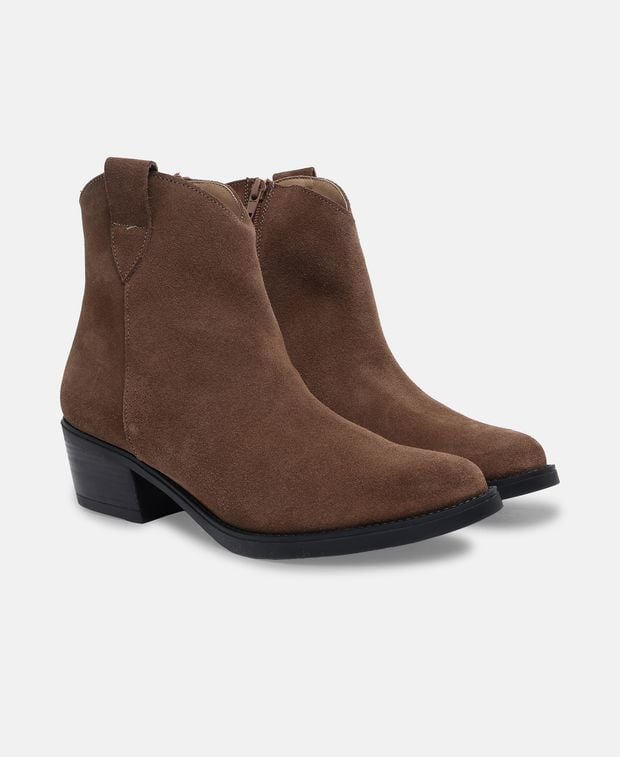 Chelsea Boots