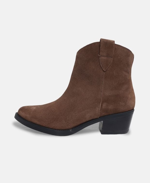Chelsea Boots