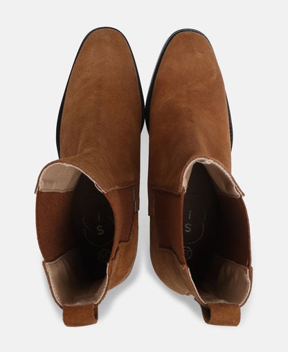 Chelsea Boots