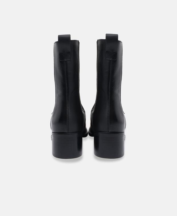 Chelsea Boots