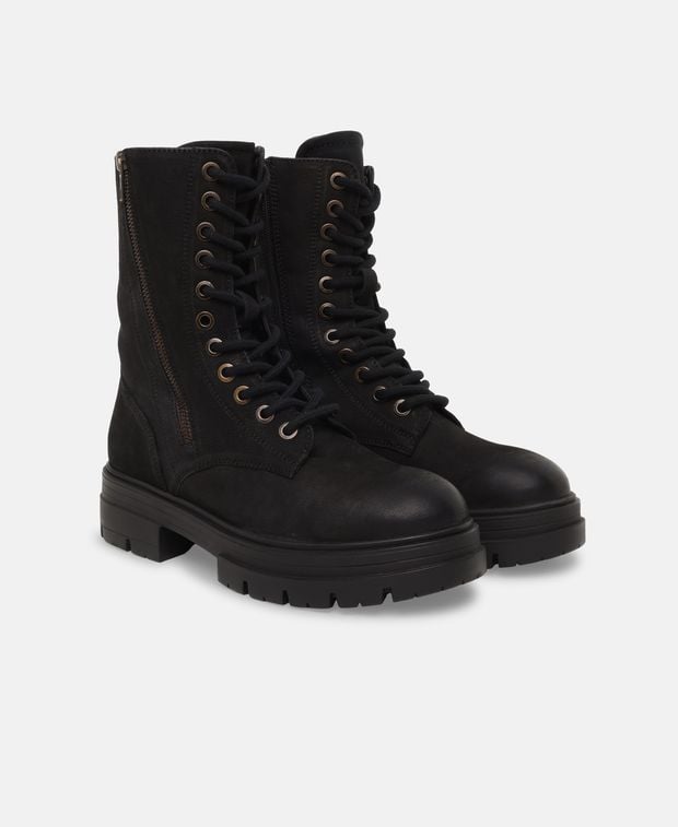Schnürboots Dusty