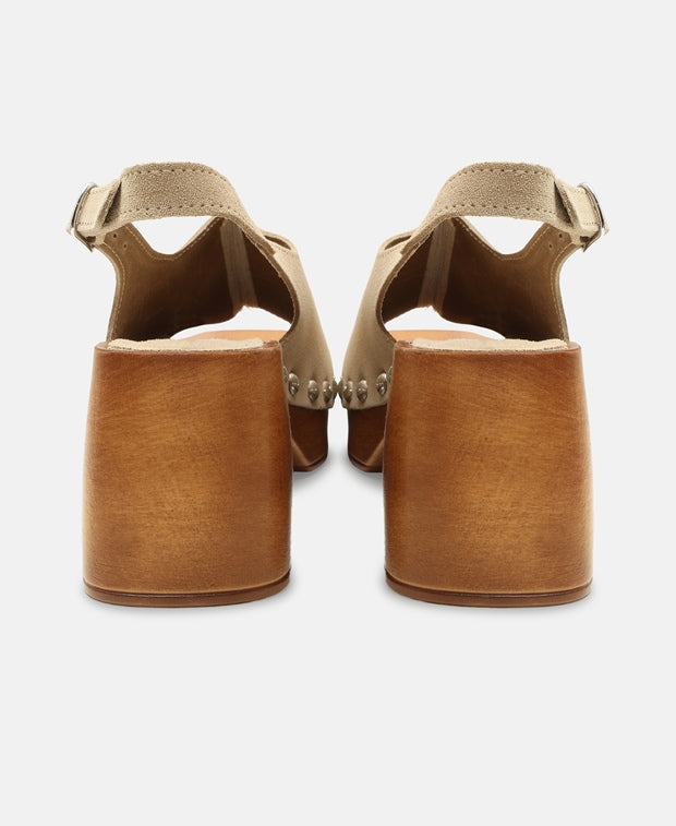Plateau-Sandalen