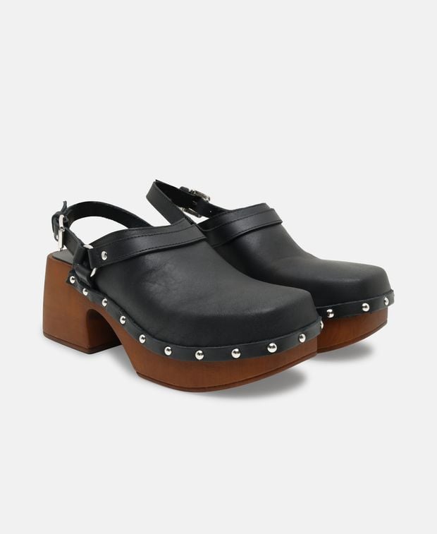 Slingback Pumps