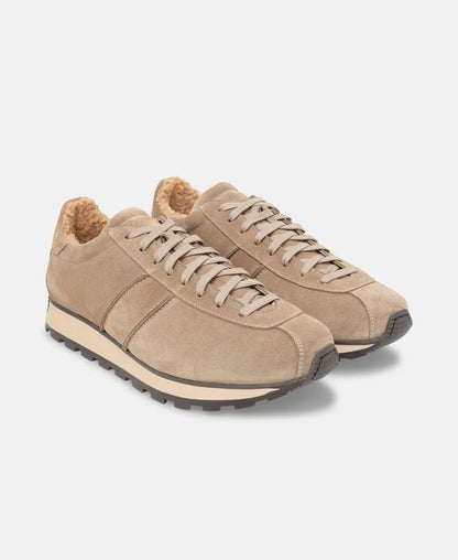 Sneaker